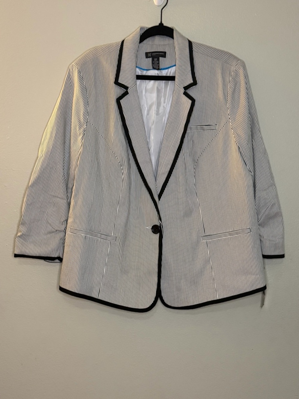 INC MACY International Concepts White Pinstripe Blazer COTTON Trim XL